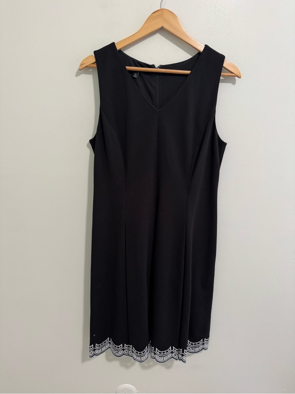 Talbots Fit & Flare Embroidered Hem Dress - Picture 3 of 7
